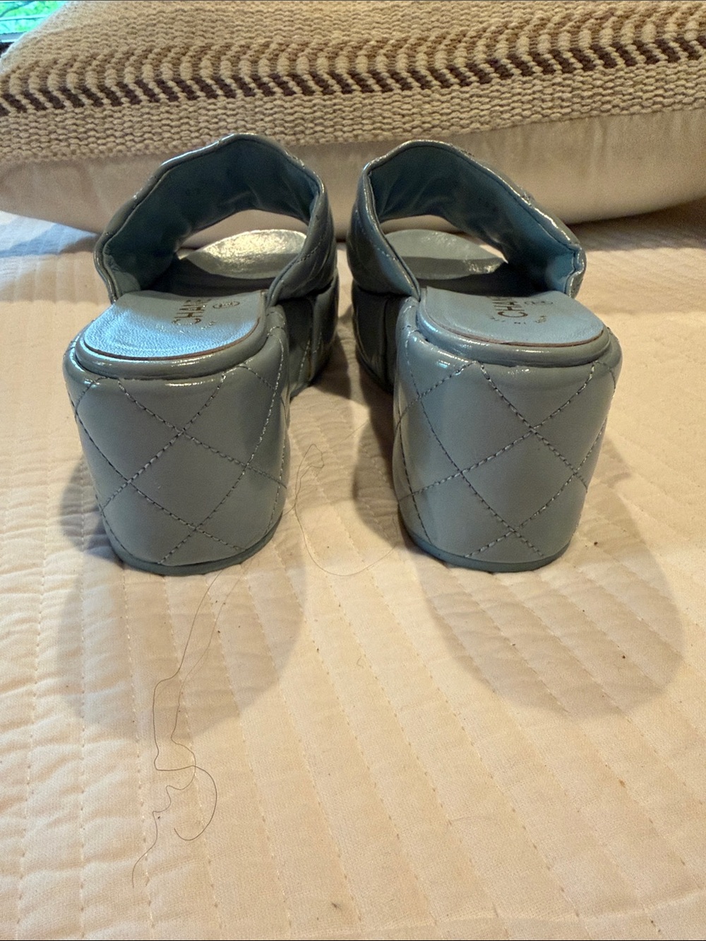 CHANEL Powder Blue Quilted Leather Slide Mules with Gold CC - Picture 4 of 10